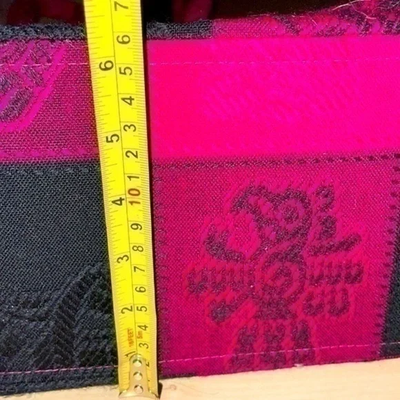 NWT Riviera Maya Mexico tote bag purse with small coin purse in pink and black - Picture 9 of 10